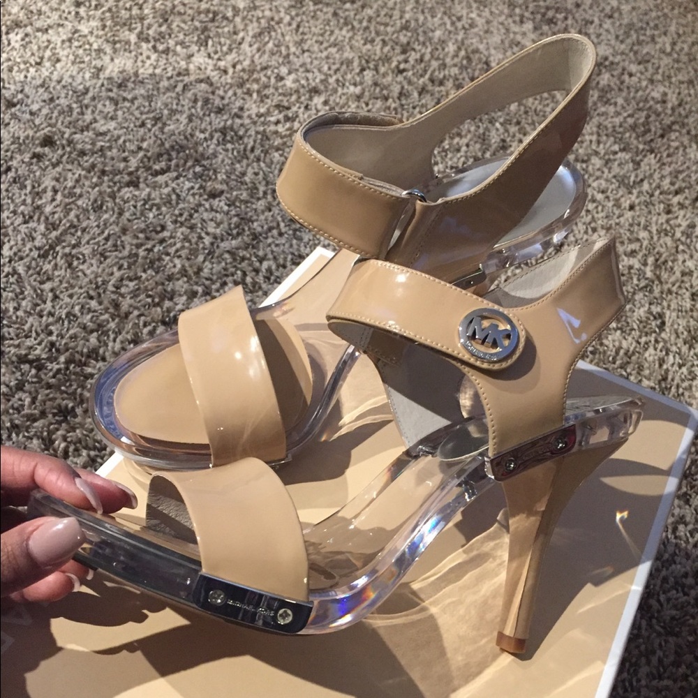 Michael Kors nude heel